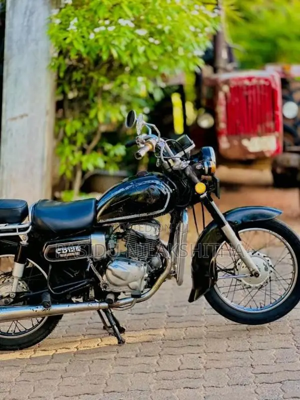 Honda CD 125 Twin 1995 Motorbike (Used)