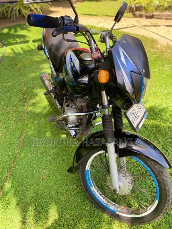 Bajaj CT-100 2013 Motorbike (Used)