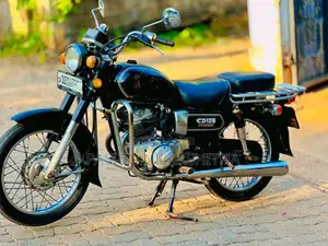 Honda CD 125 Twin 1995 Motorbike (Used)