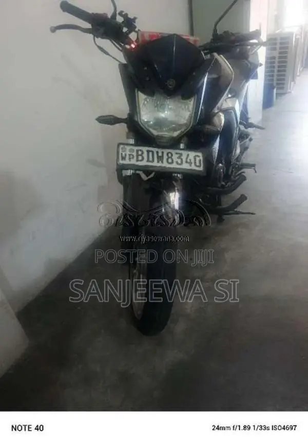 Yamaha V2 2016 Motorbike (Used)