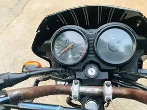 Bajaj CT-100 2004 Motorbike (Used)