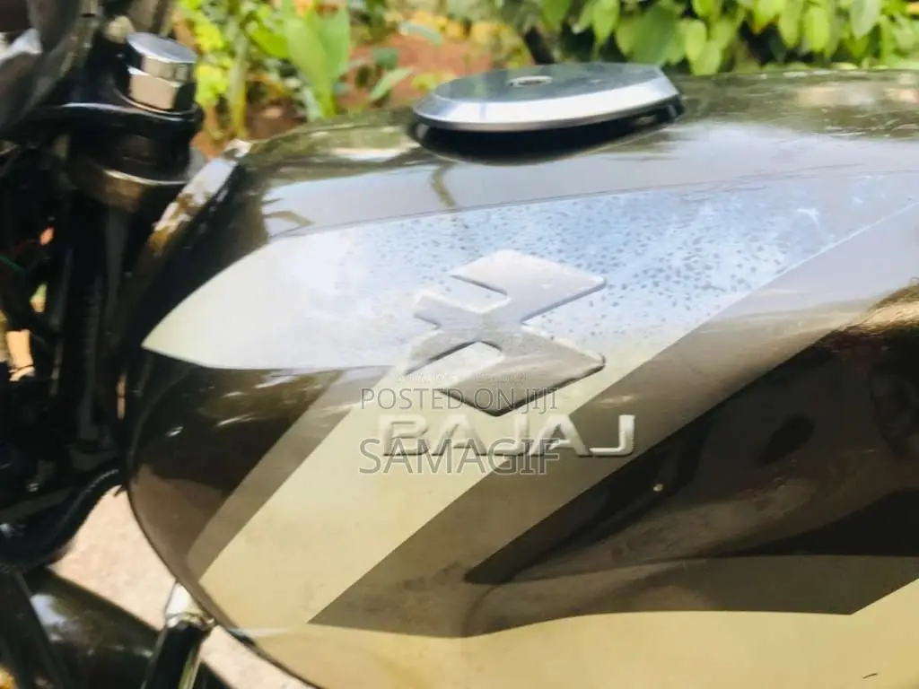 Bajaj CT-100 2004 Motorbike (Used)