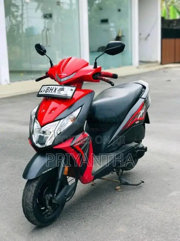 Honda Dio 2019 Motorbike (Used)
