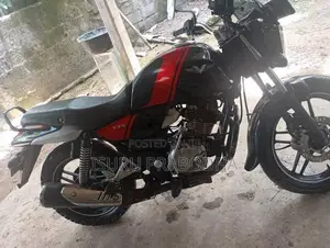 Bajaj V 15 2017 Motorbike (Used)