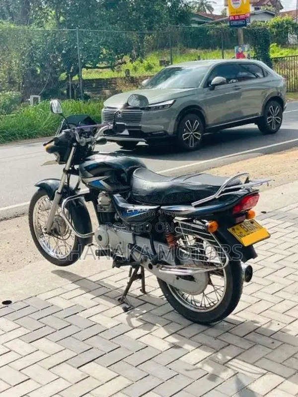 Bajaj CT-100 2018 Motorbike (Used)
