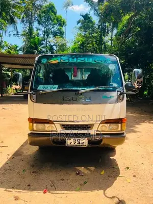 Isuzu Crewcab 1985 Crew Cab (Used)