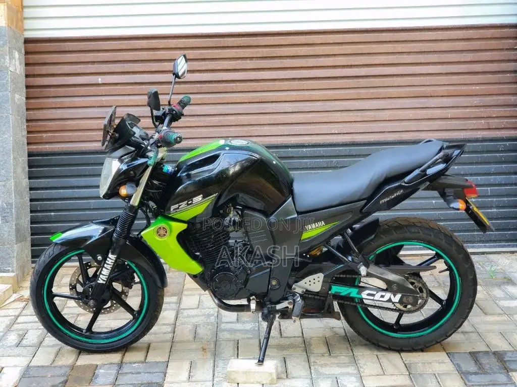 Yamaha FZ-S 2011 Motorbike (Used)