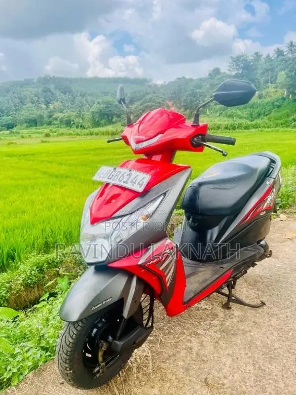 Honda Dio 2018 Motorbike (Used)