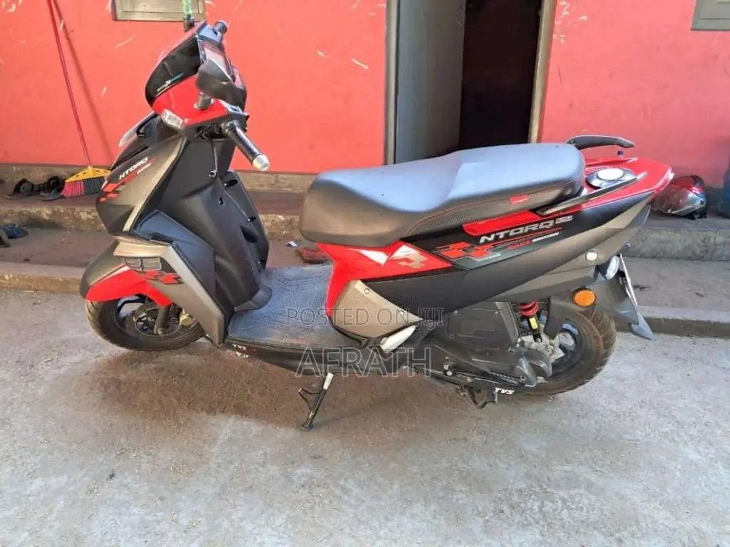 TVS Ntorq 2025 Motorbike (Used)