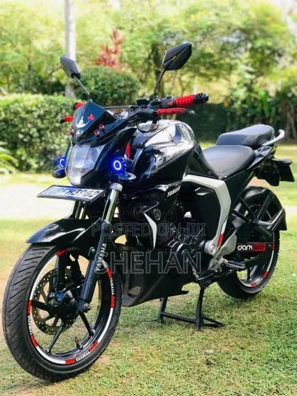 Yamaha FZ-S Version 2.0 2017 Motorbike (Used)
