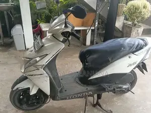 Honda Dio 2012 Motorbike (Used)