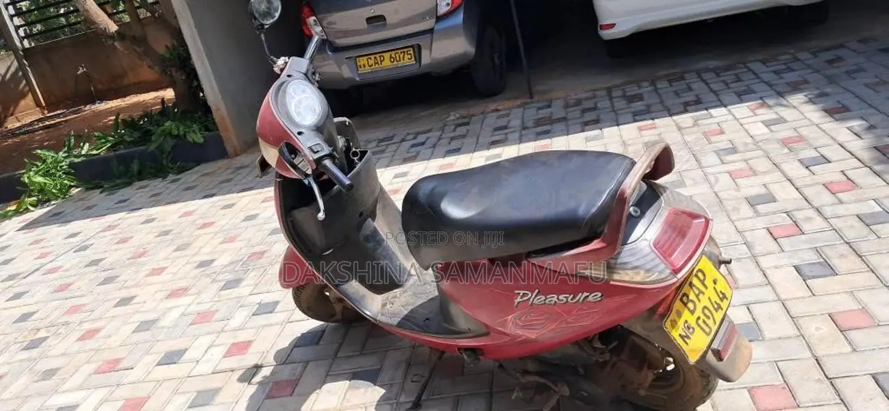 Hero Pleasure 2013 Motorbike (Used)