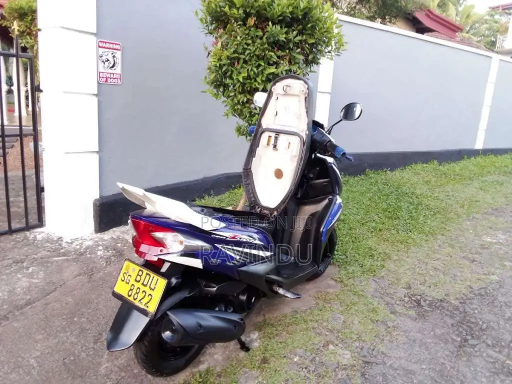 Yamaha Ray 2016 Motorbike (Used)