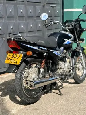 Bajaj CT-100 2016 Motorbike (Used)