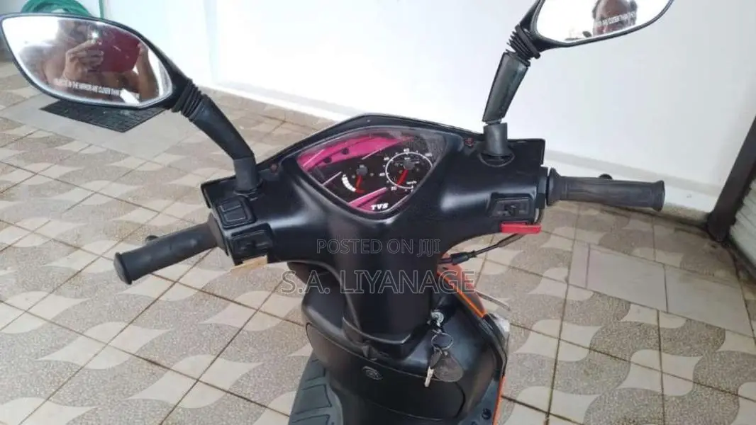 TVS Scooty Streak 2011 Motorbike (Used)