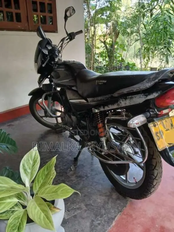 Bajaj Platina 2009 Motorbike (Used)