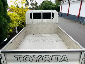 Toyota CrewCab 2003 Crew Cab (Used)