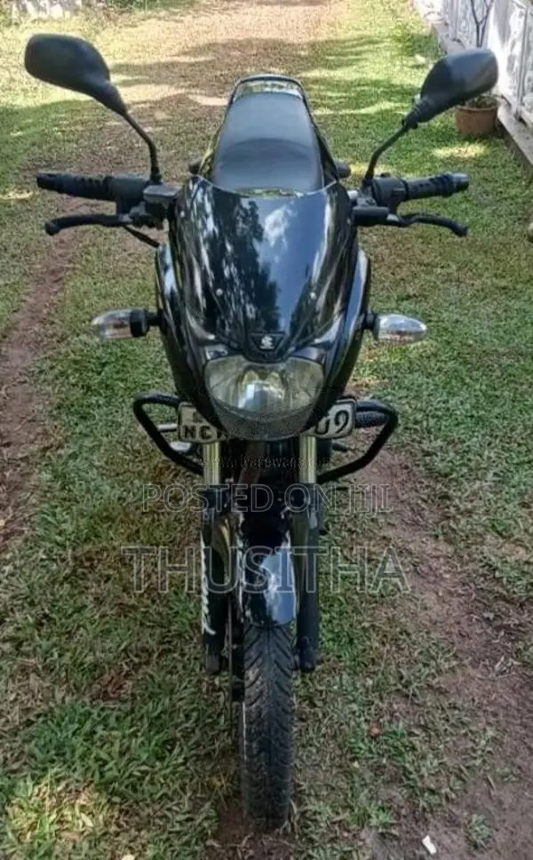 Bajaj Pulsar 150 2010 Motorbike (Used)