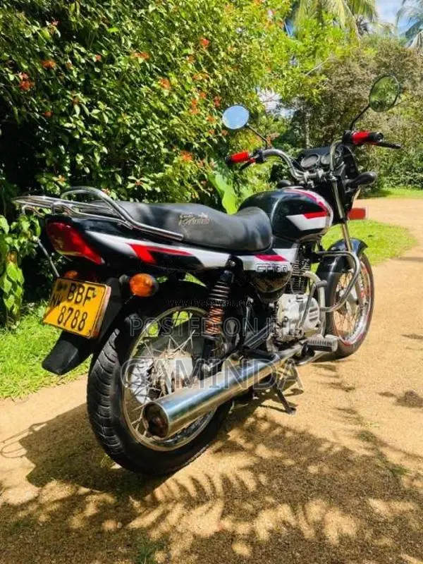 Bajaj CT-100 2014 Motorbike (Used)