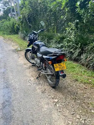 Bajaj CT-100 2012 Motorbike (Used)