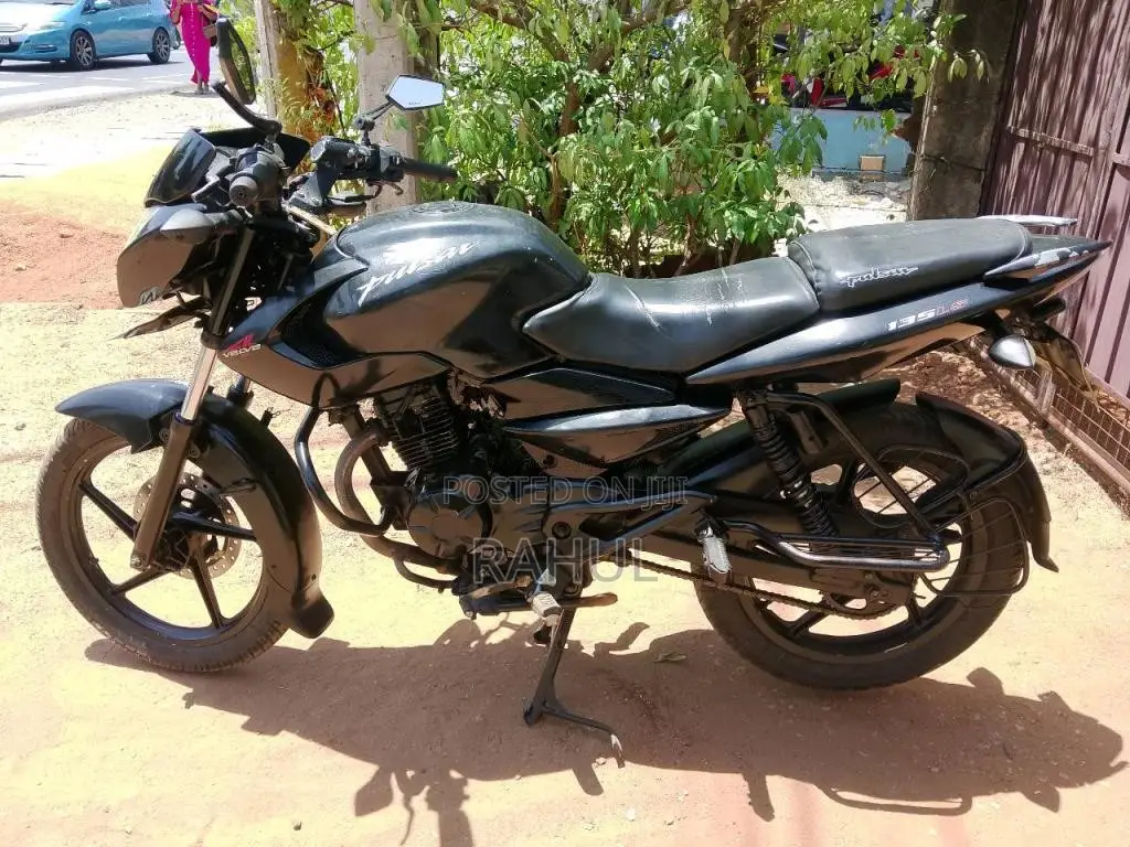 Bajaj Pulsar 135 2011 Motorbike (Used)
