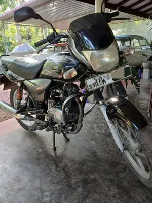 Bajaj Platina 2009 Motorbike (Used)