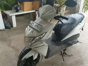 Honda Dio 2012 Motorbike (Used)