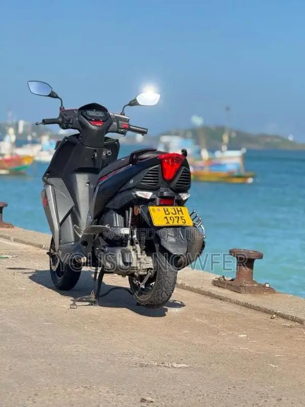 TVS Ntorq 2024 Motorbike (Used)