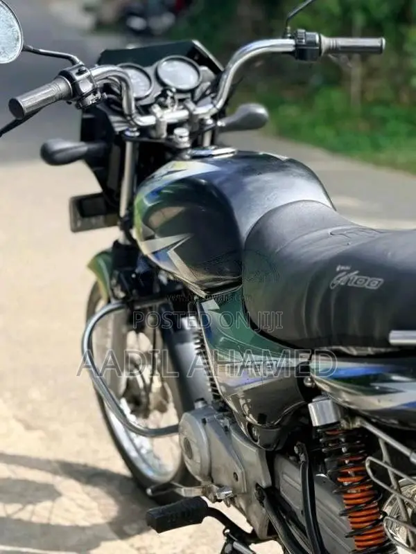 Bajaj CT-100 2016 Motorbike (Used)