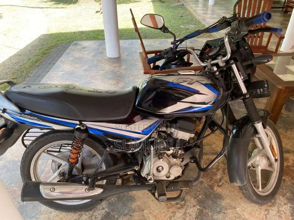 Bajaj CT-100 2023 Motorbike (Used)