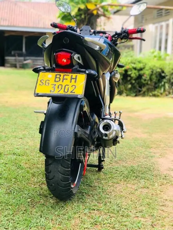 Yamaha FZ-S Version 2.0 2017 Motorbike (Used)