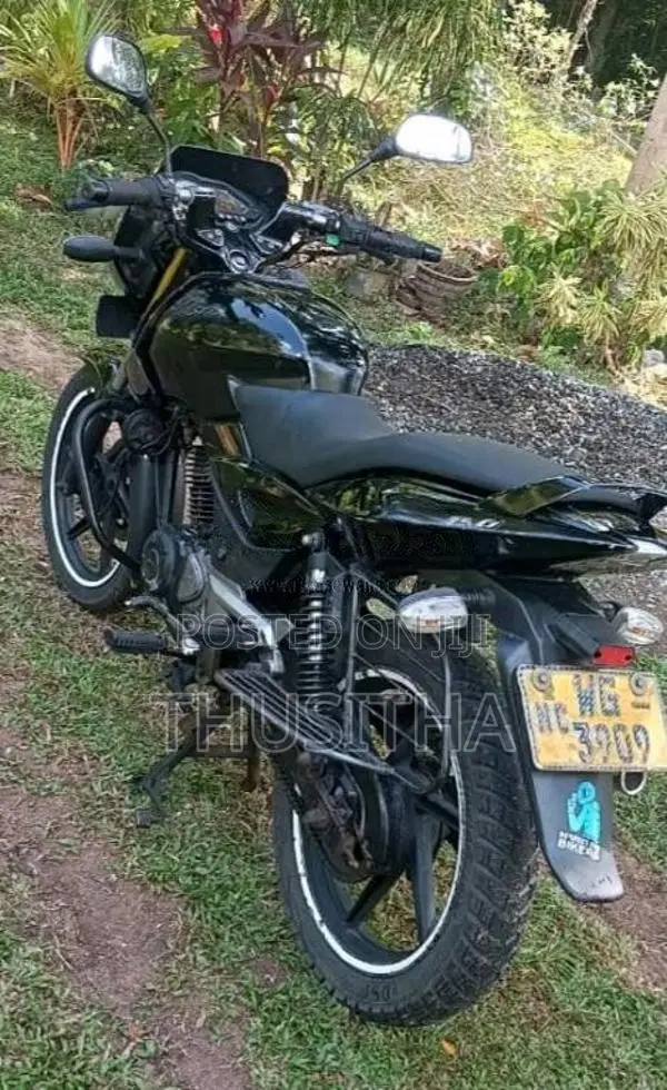 Bajaj Pulsar 150 2010 Motorbike (Used)