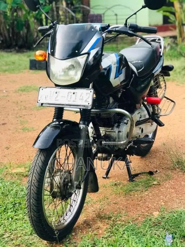 Bajaj CT-100 2010 Motorbike (Used)