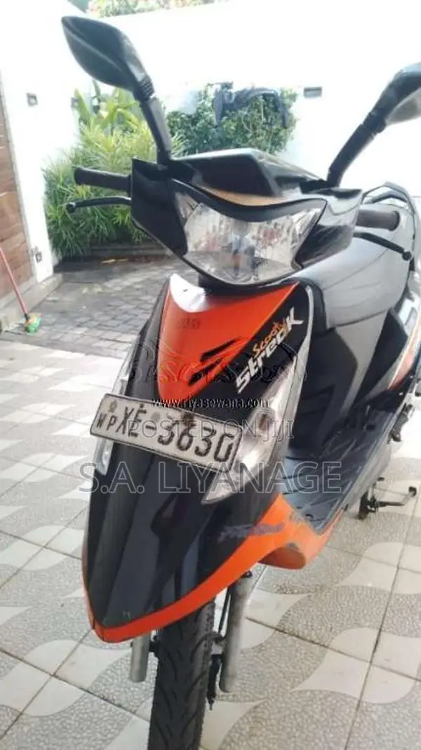 TVS Scooty Streak 2011 Motorbike (Used)