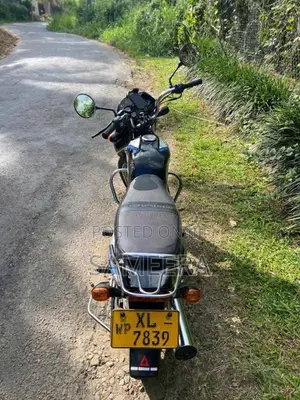Bajaj CT-100 2012 Motorbike (Used)
