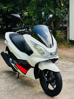 Honda Pcx 2018 Motorbike (Used)