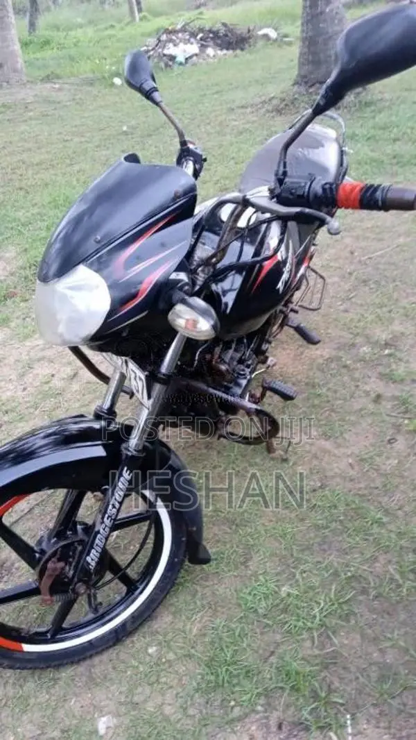 Bajaj Discover 135 2008 Motorbike (Used)