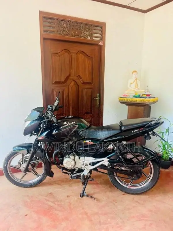 Bajaj Pulsar 135 2014 Motorbike (Used)