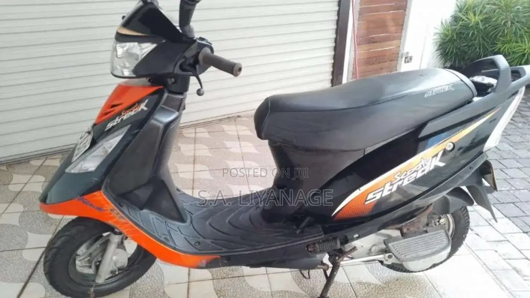 TVS Scooty Streak 2011 Motorbike (Used)