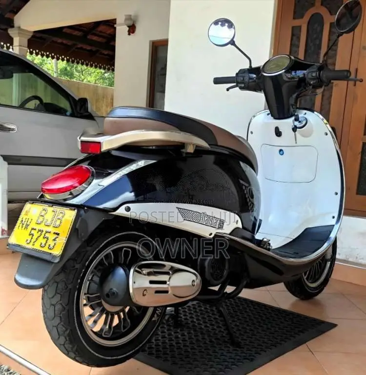 Demak TRANSTAR 125F 2021 Motorbike (Used)