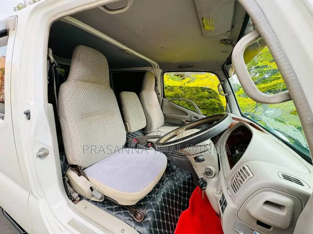 Toyota CrewCab 2003 Crew Cab (Used)