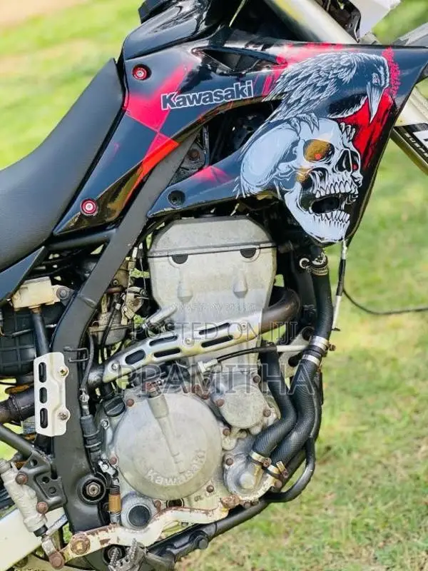 Kawasaki D Tracker 2002 Motorbike Unregistered (Recondition)
