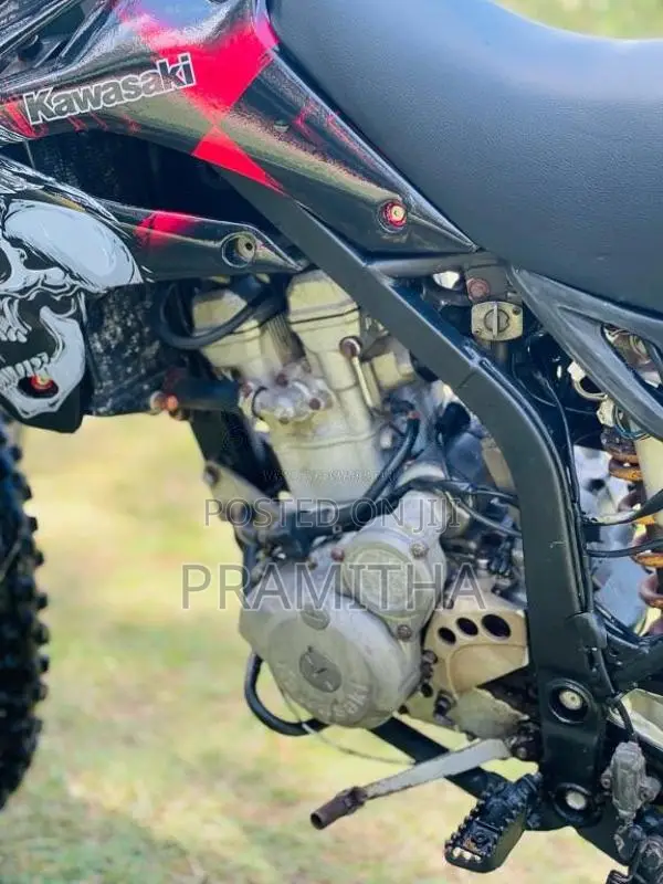 Kawasaki D Tracker 2002 Motorbike Unregistered (Recondition)