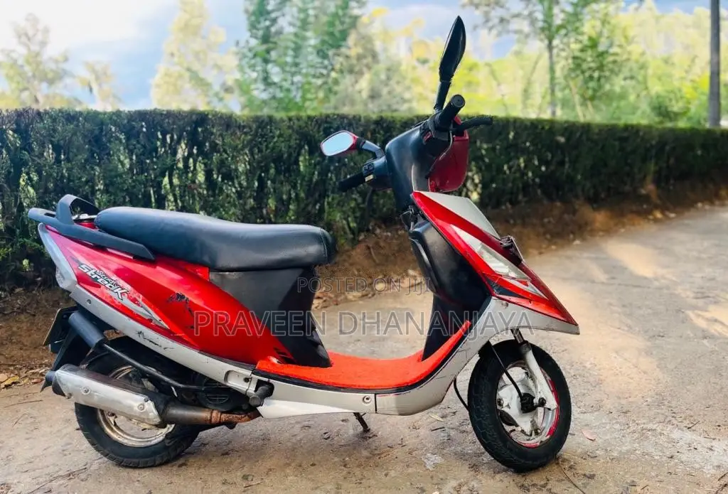 TVS Scooty Streak 2010 Motorbike (Used)