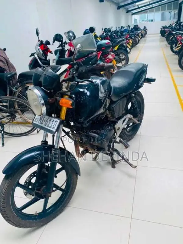 Bajaj Pulsar 2006 Motorbike (Used)