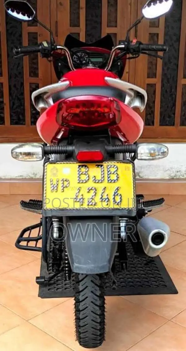 Demak Skyborn 150 2021 Motorbike (Used)
