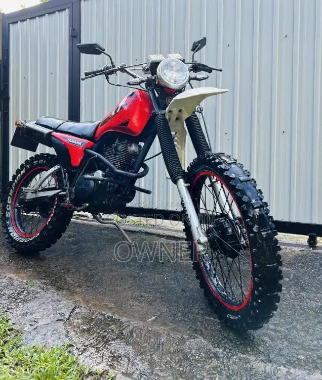 Yamaha XT125CC 1994 Motorbike (Used)