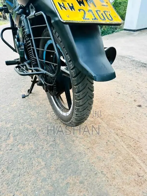 Bajaj Discover 2010 Motorbike (Used)