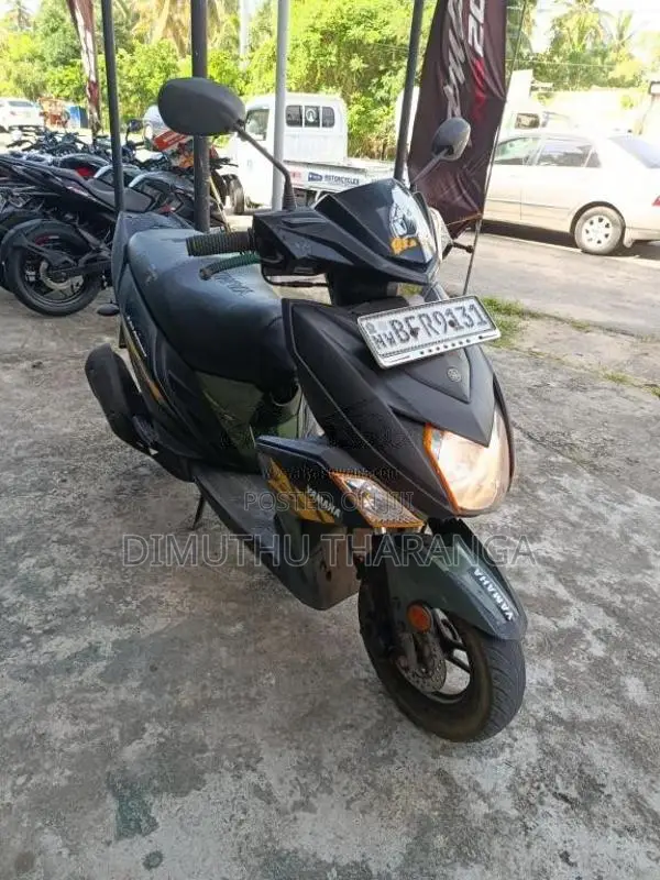 Yamaha Ray Zr 2017 Motorbike (Used)