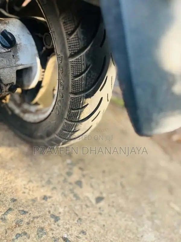 TVS Scooty Streak 2010 Motorbike (Used)